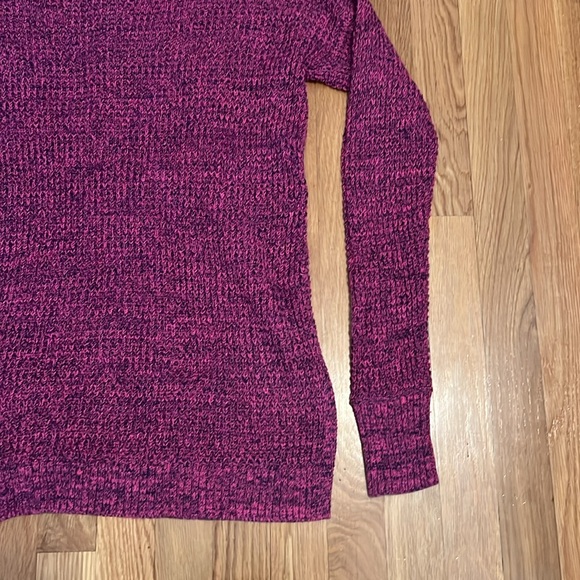 Americn Eagle Outfitters‎ Sweater size medium - Picture 11 of 13